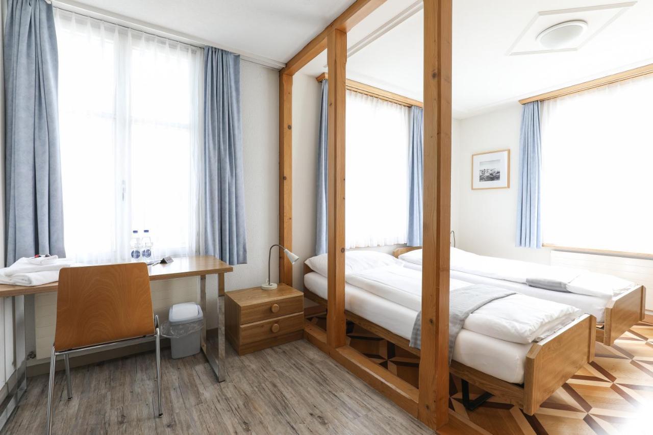 Hotel Loewen Niederuzwil Ngoại thất bức ảnh