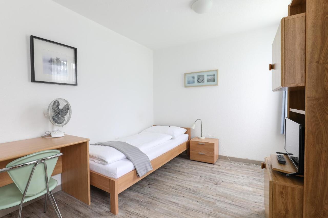 Hotel Loewen Niederuzwil Ngoại thất bức ảnh